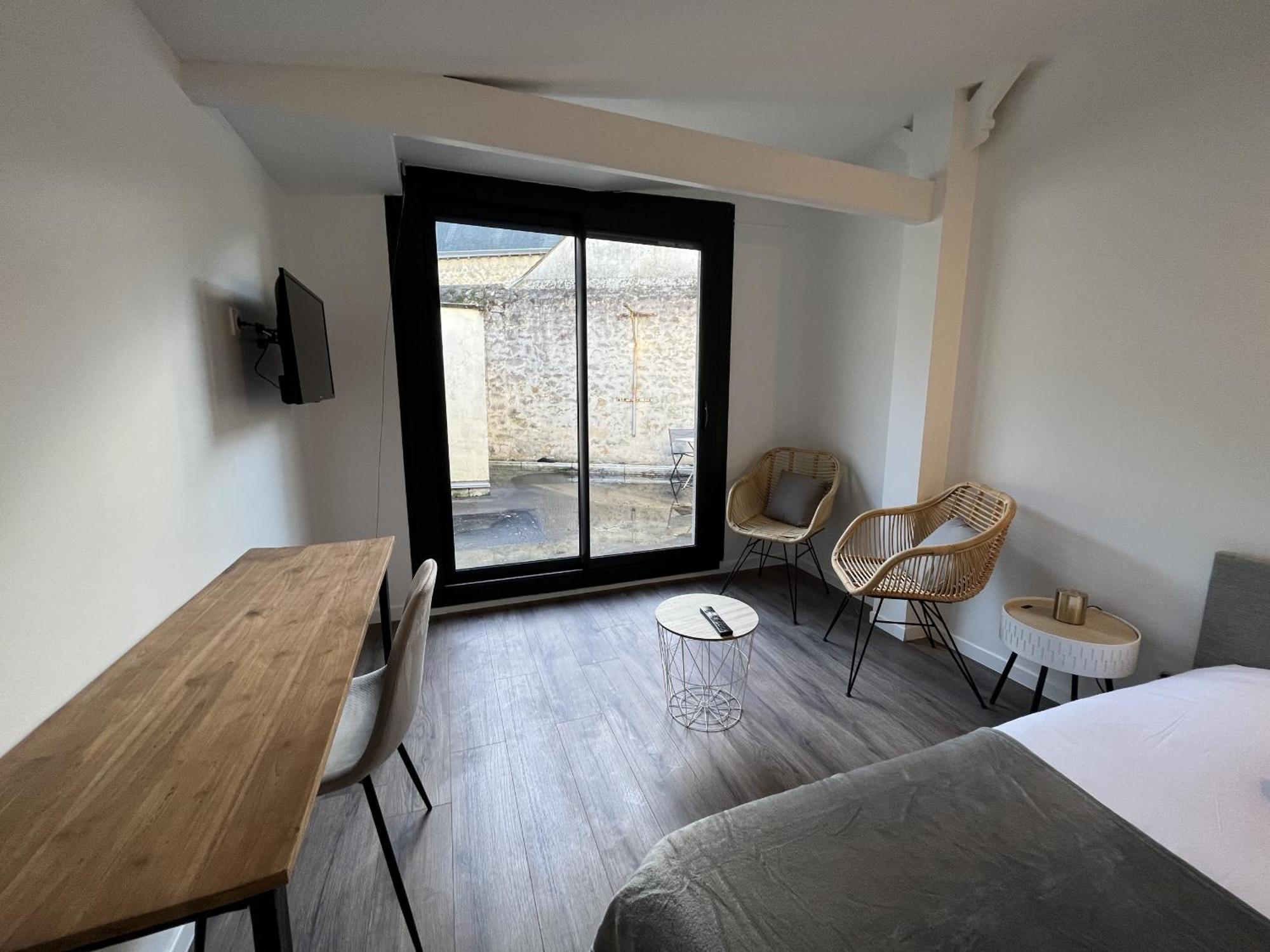 Apartment Le Galant - Centre - Spacieux - 18p - Reve Au Mans