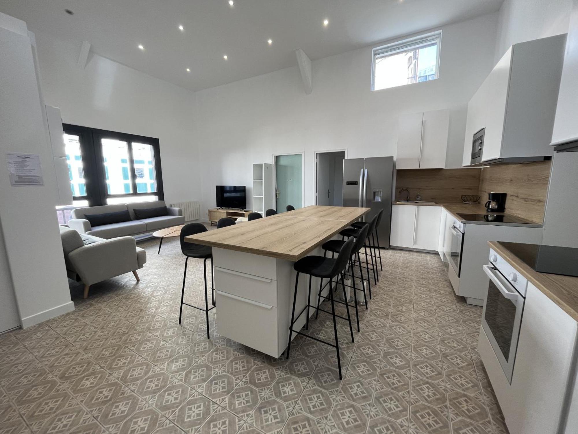 Apartment Le Galant - Centre - Spacieux - 18p - Reve Au Mans *